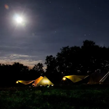 Οργανωμένο κάμπινγκ Camping La Vie En Rose Escanecrabe